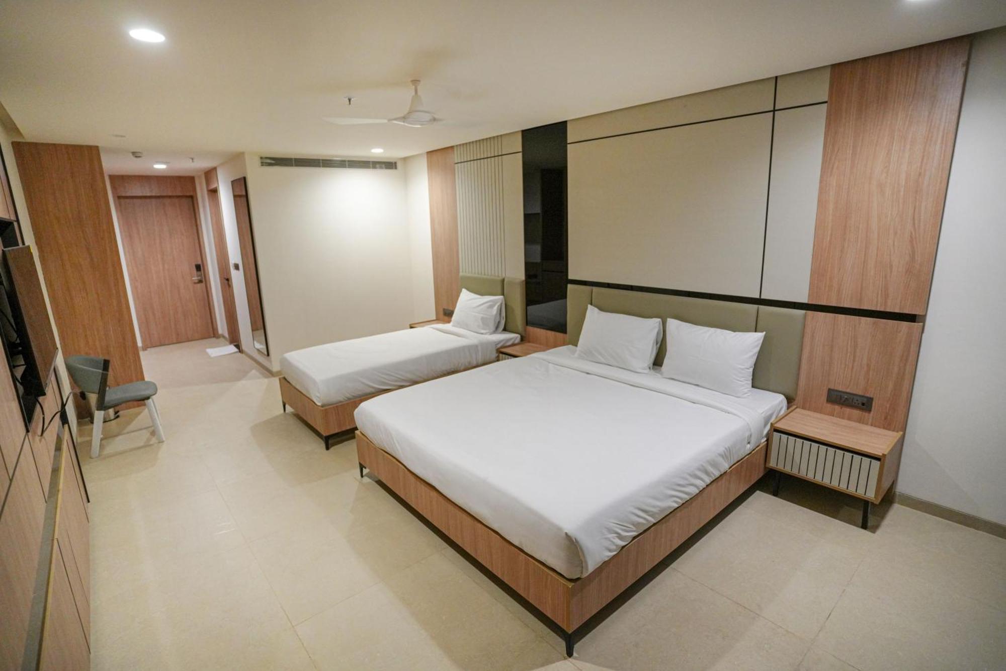 Hotel Shubham Celebrations Hyderabad Exterior foto